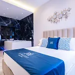 De Matteo Luxury 4* Naples